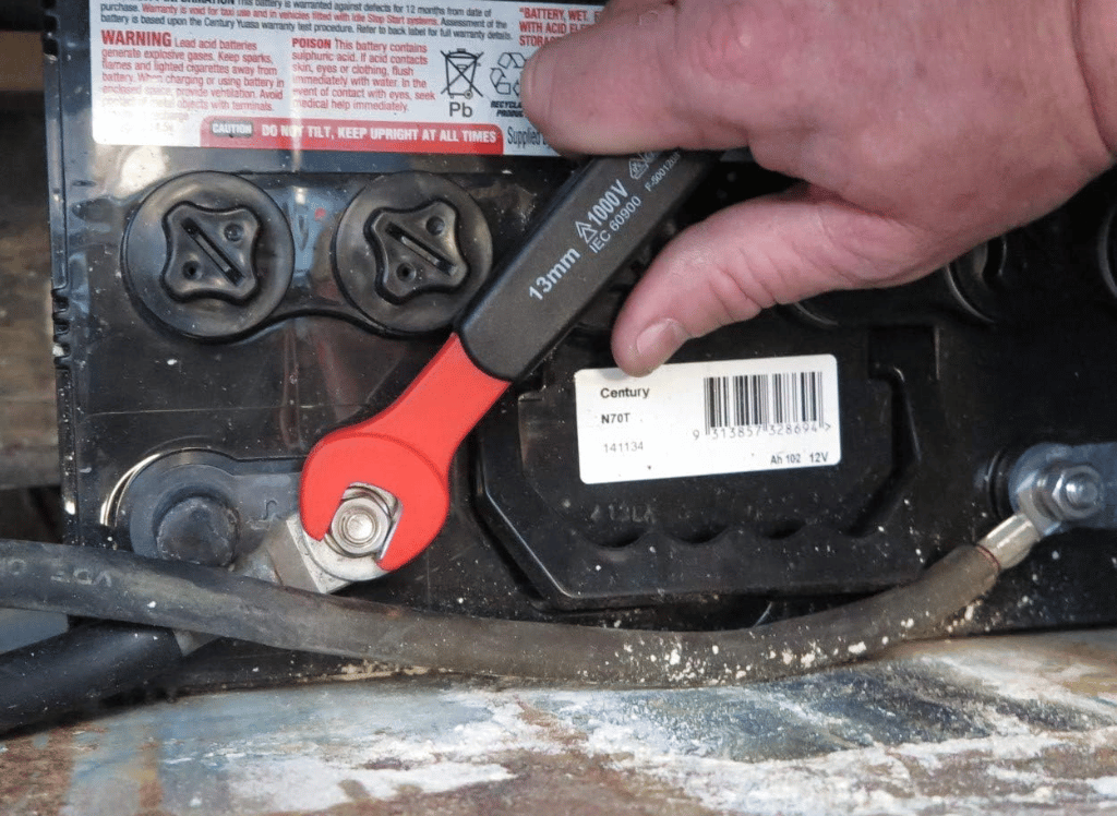 Isolate Yourself From Possible Shock With Insulated Wrenches