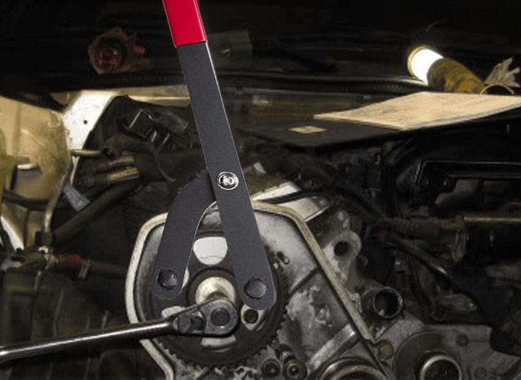 Keep It Secure When Tightening With a Pulley Holder Tool